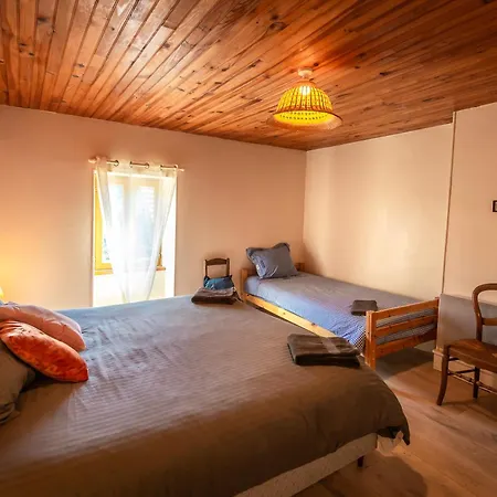 Charmante Maison Dans Les Gorges De La Sioule *