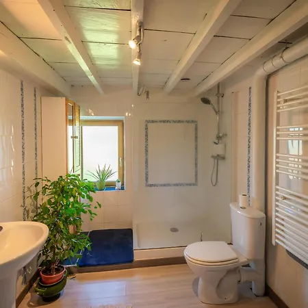 Charmante Maison Dans Les Gorges De La Sioule